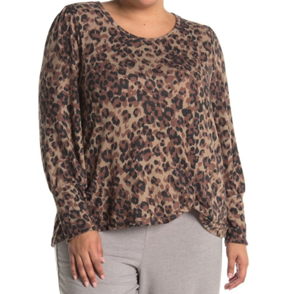 NWT C&C California Printed Front Knot Top in Leopard